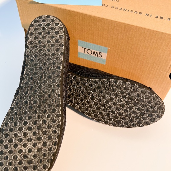 Tom’s Black Sequin Shoes - Picture 6 of 6